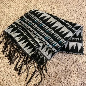 Azteca print winter scarf